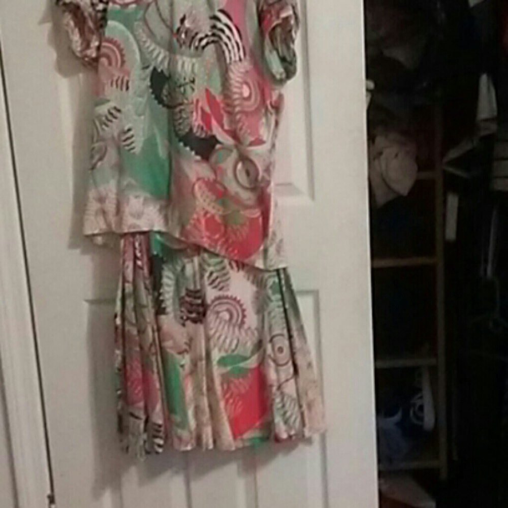 Designer Skirt Set by Eli Tahari Medium